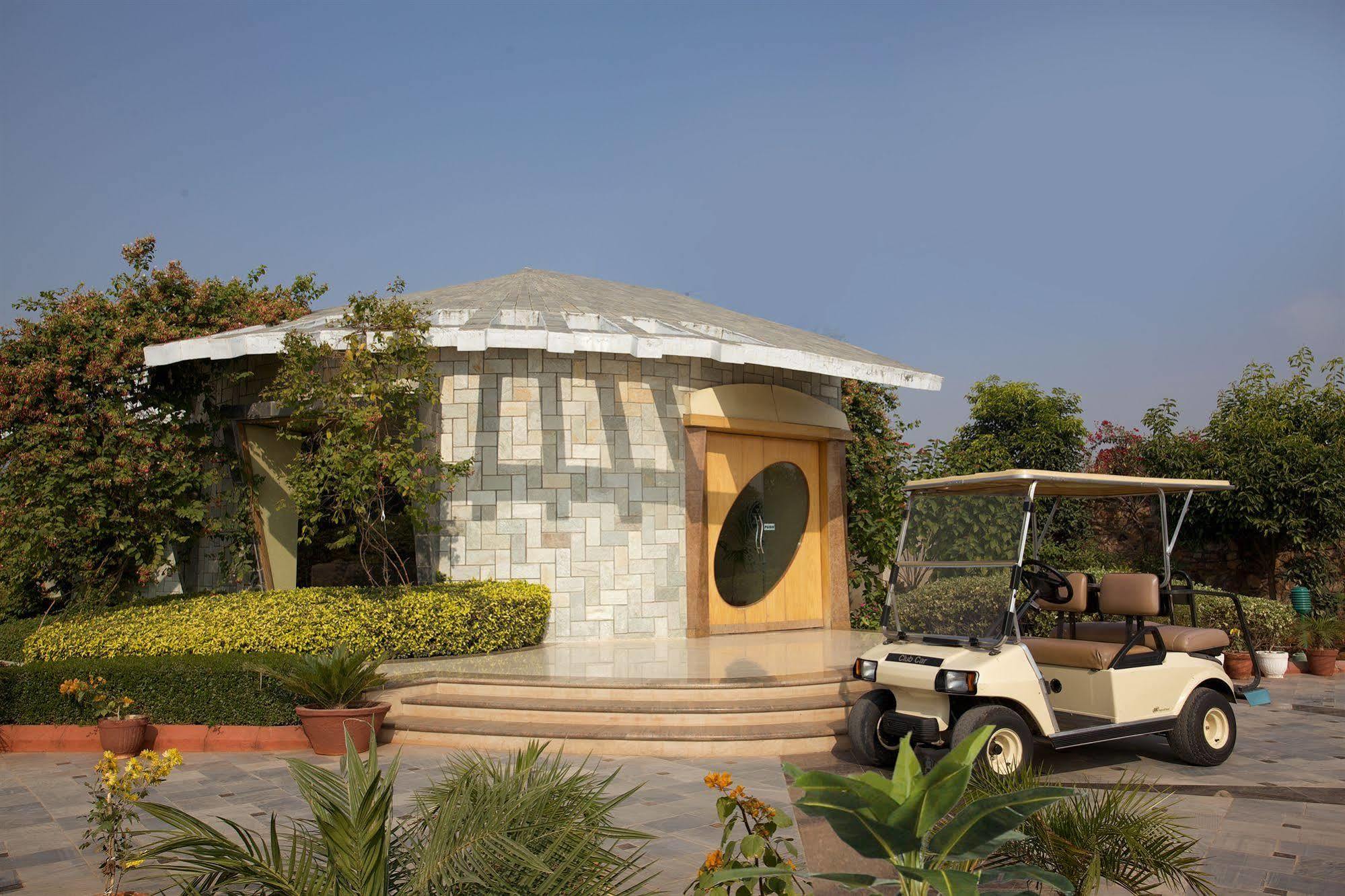 Shri Radha Brij Vasundhara Resort & Spa Govardhan Екстер'єр фото