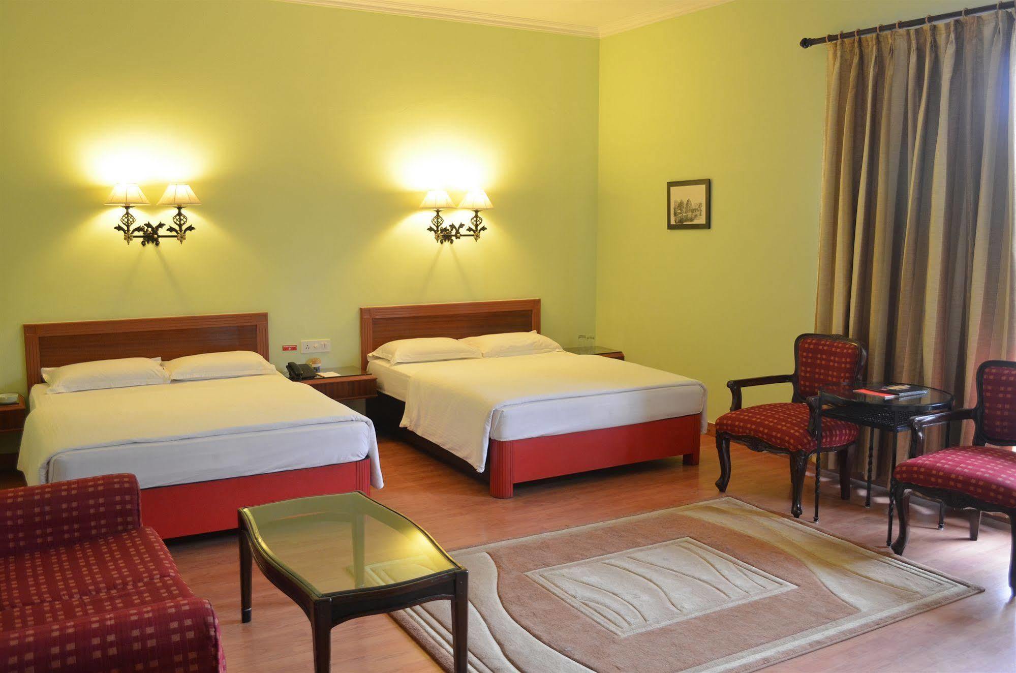 Shri Radha Brij Vasundhara Resort & Spa Govardhan Екстер'єр фото