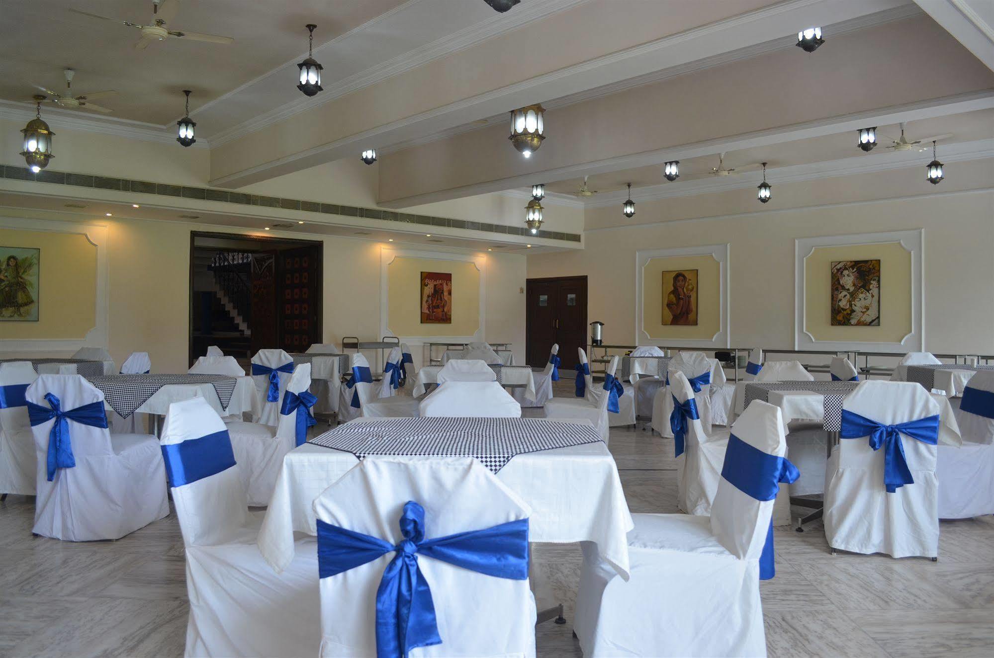 Shri Radha Brij Vasundhara Resort & Spa Govardhan Екстер'єр фото