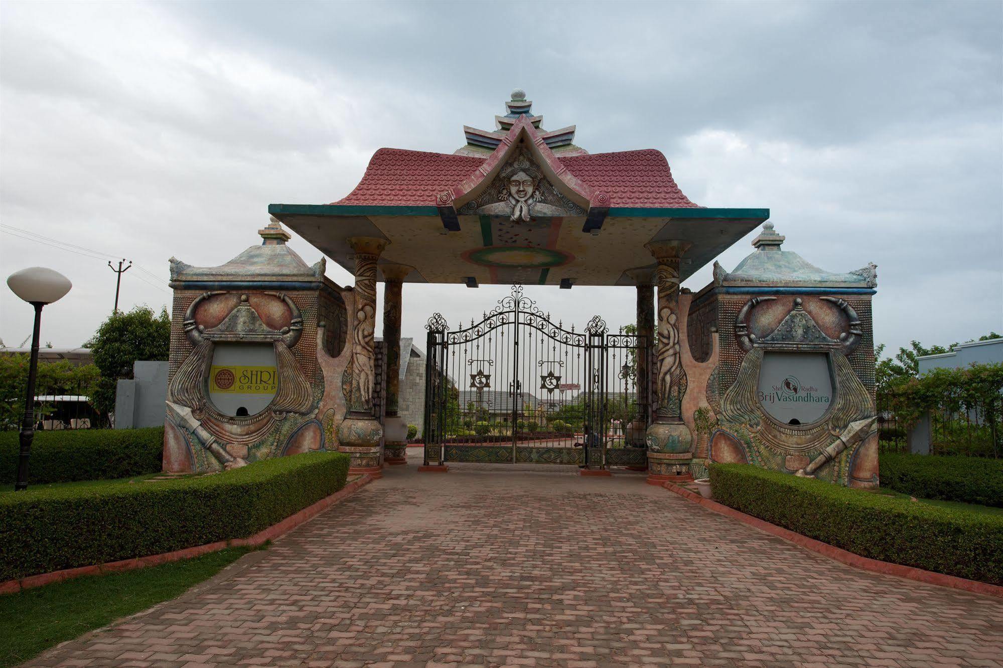 Shri Radha Brij Vasundhara Resort & Spa Govardhan Екстер'єр фото