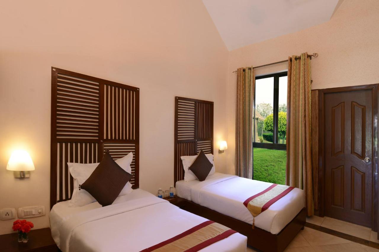 Shri Radha Brij Vasundhara Resort & Spa Govardhan Екстер'єр фото